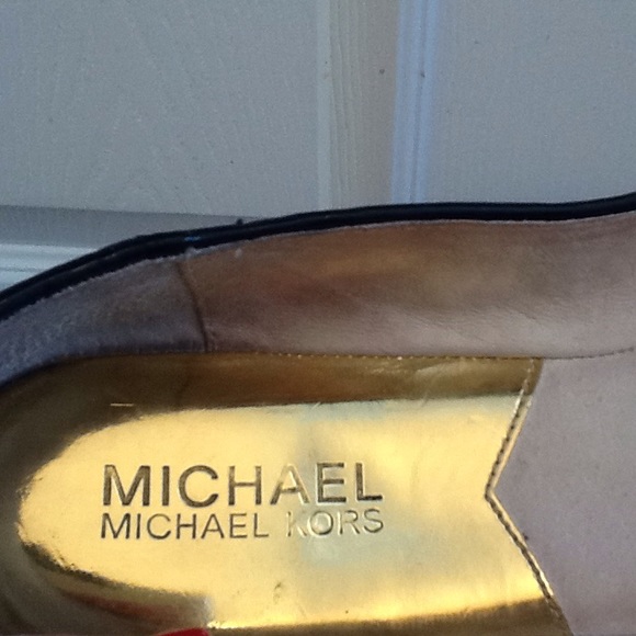 MICHAEL KORS WEAVED PATENT BALLET FLATS w/ BOW - Picture 4 of 4